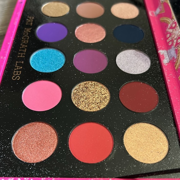 Pat McGrath labs artistry palette - Picture 3 of 6